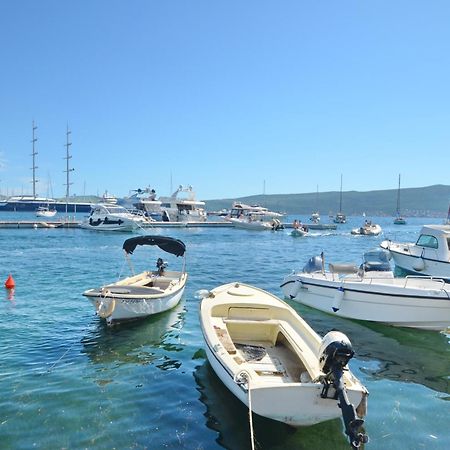 Trojanovic Apartments Tivat Dış mekan fotoğraf