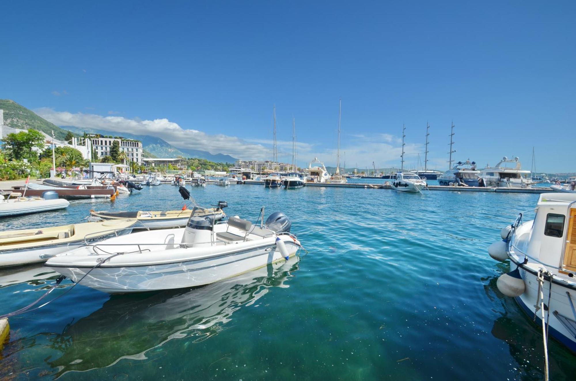 Trojanovic Apartments Tivat Dış mekan fotoğraf