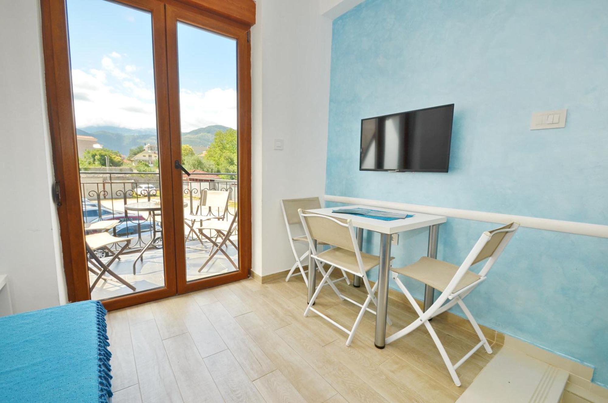 Trojanovic Apartments Tivat Dış mekan fotoğraf