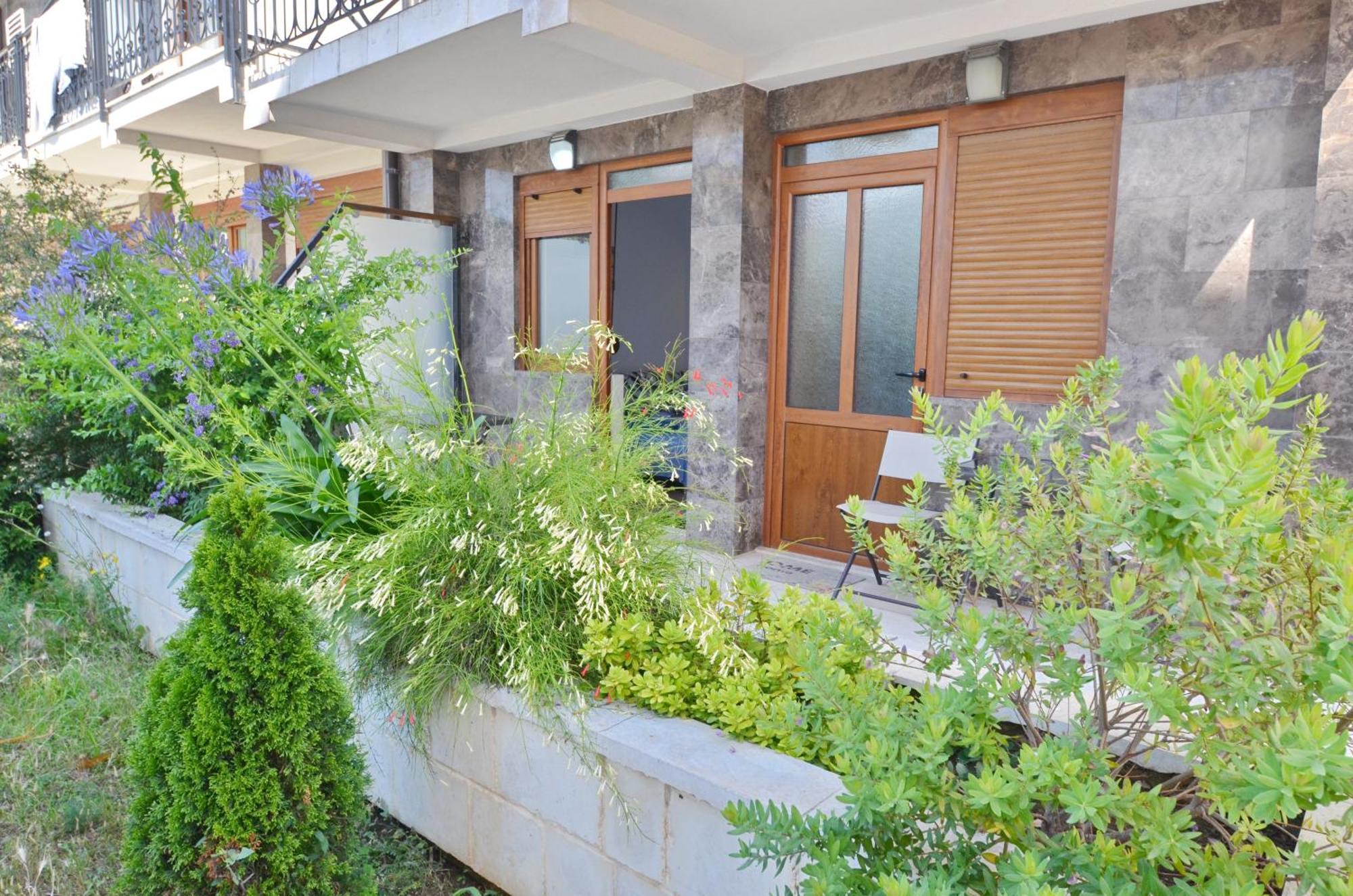 Trojanovic Apartments Tivat Dış mekan fotoğraf